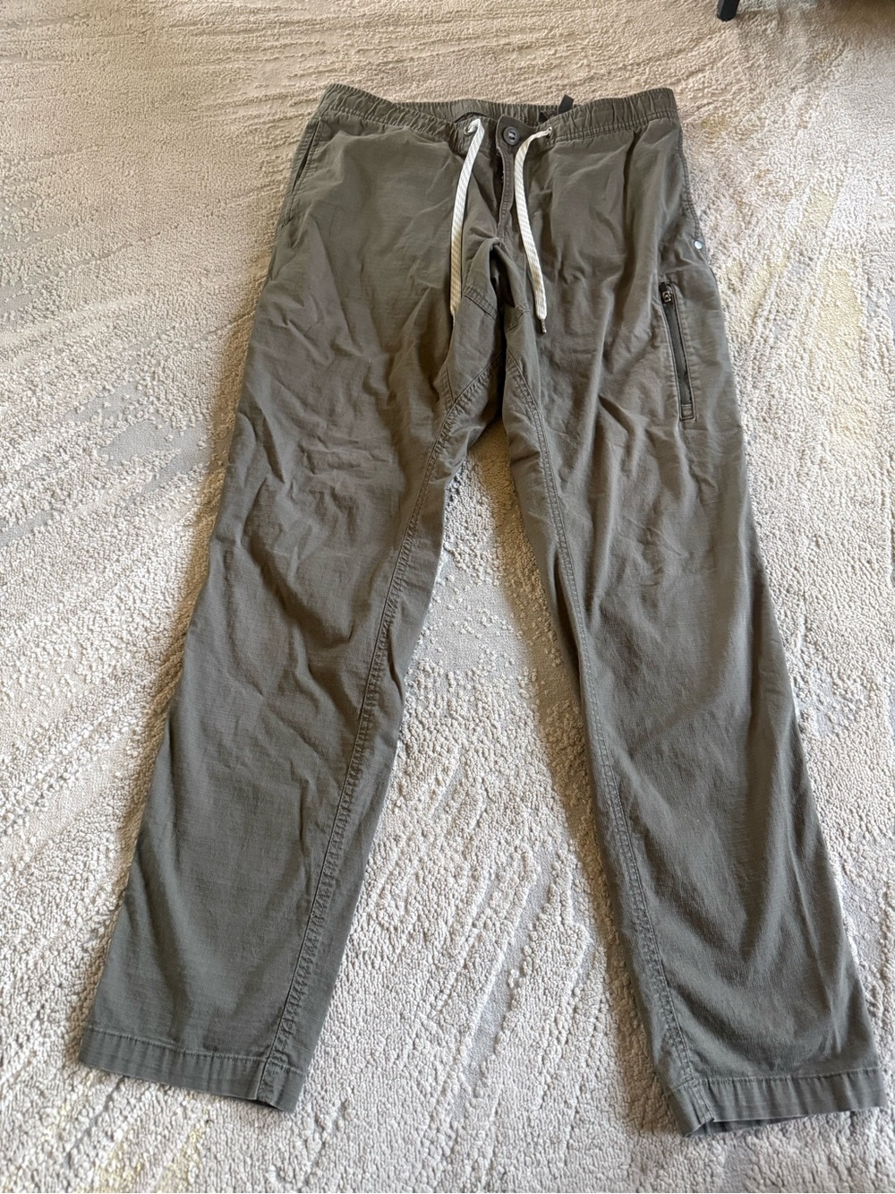 Vuori Olive Green pants Drawstring ripstop Climber V412 organic cotton large